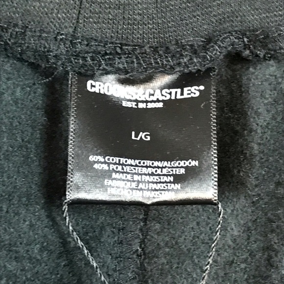 Crooks & Castles Essential Half Medusa Mens 9” Black Sweat Shorts Size Large NEW - Picture 4 of 9